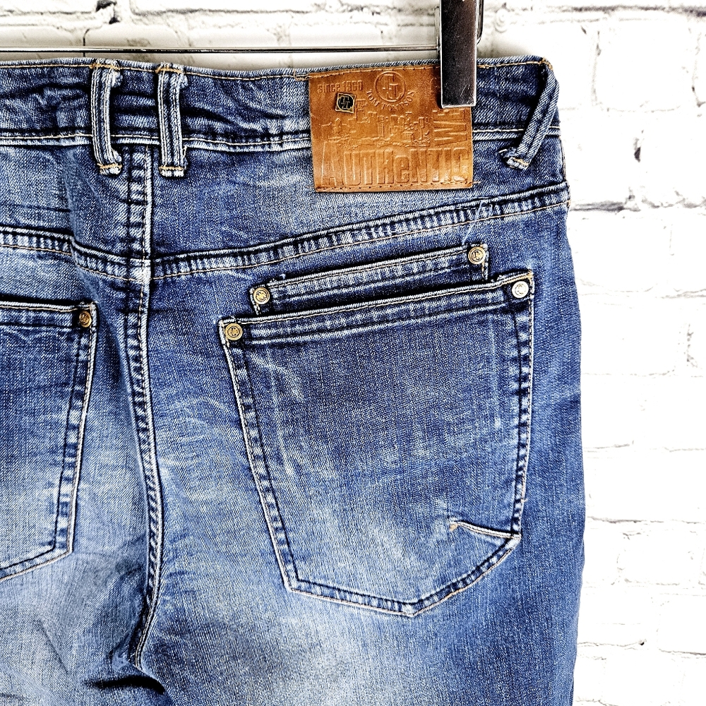 TOM TOMPSON | Spike Super Slim tapered leg jeans